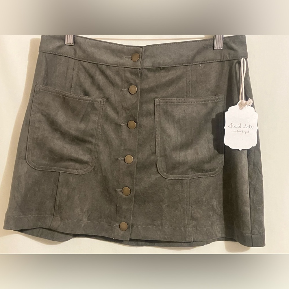 Altar'd State Women's Olive Green Faux Suede Button Up Skirt Size Medium New